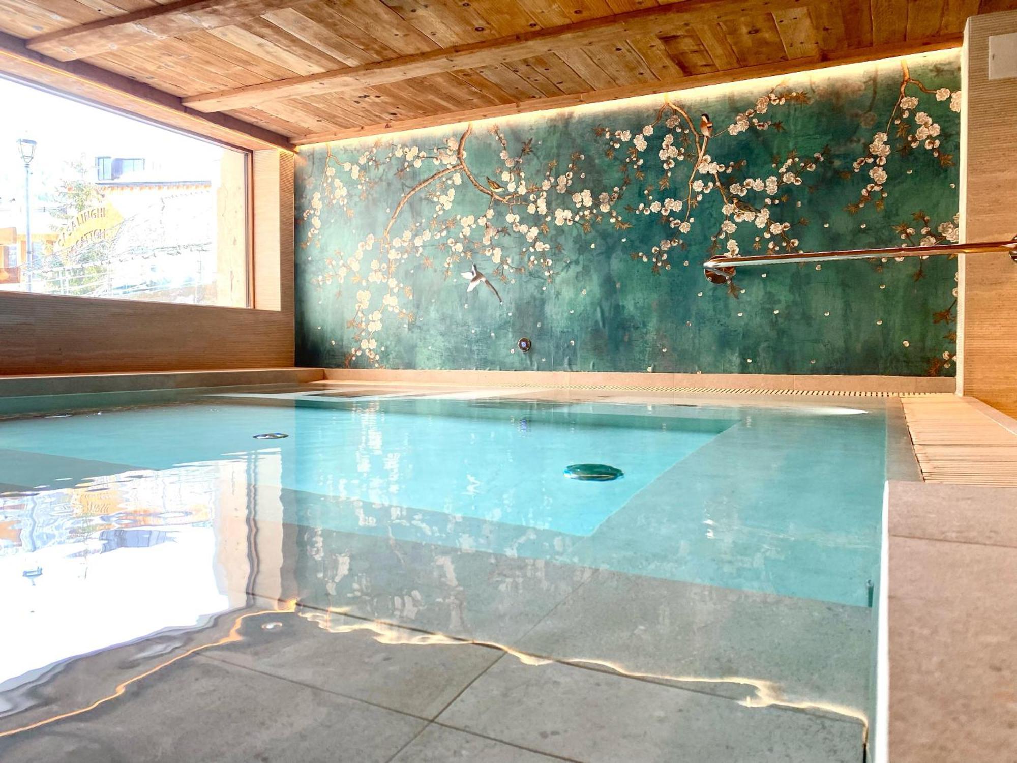 Hotel Piccolo Tibet リヴィーニョ エクステリア 写真