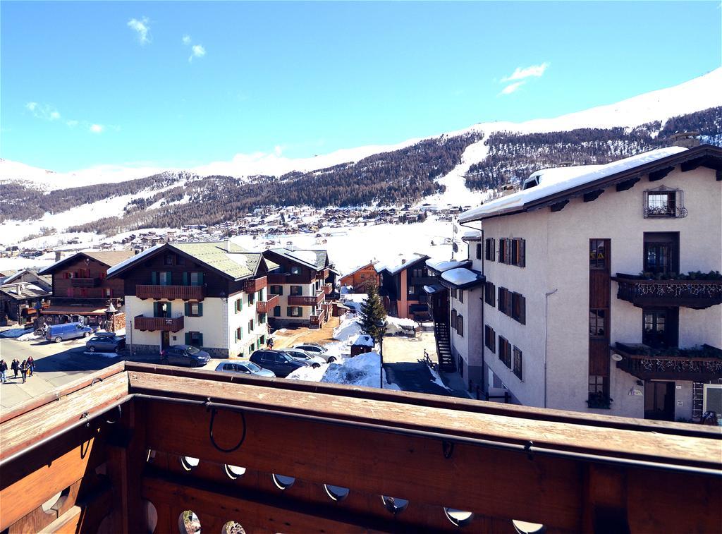 Hotel Piccolo Tibet リヴィーニョ エクステリア 写真